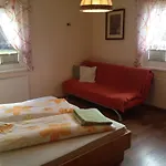 Haus Kremser 바트키르히하임